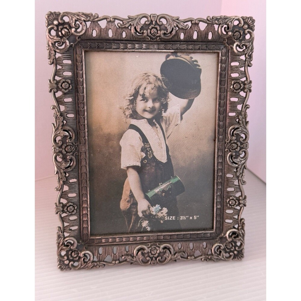 Vintage Pewter Picture Frame Ornate Floral Scroll Baroque Rococo 3.5x5 Taiwan